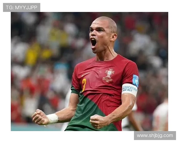 佩佩防线领导力分析：在逆境中重塑球队斗志与凝聚力的有效策略